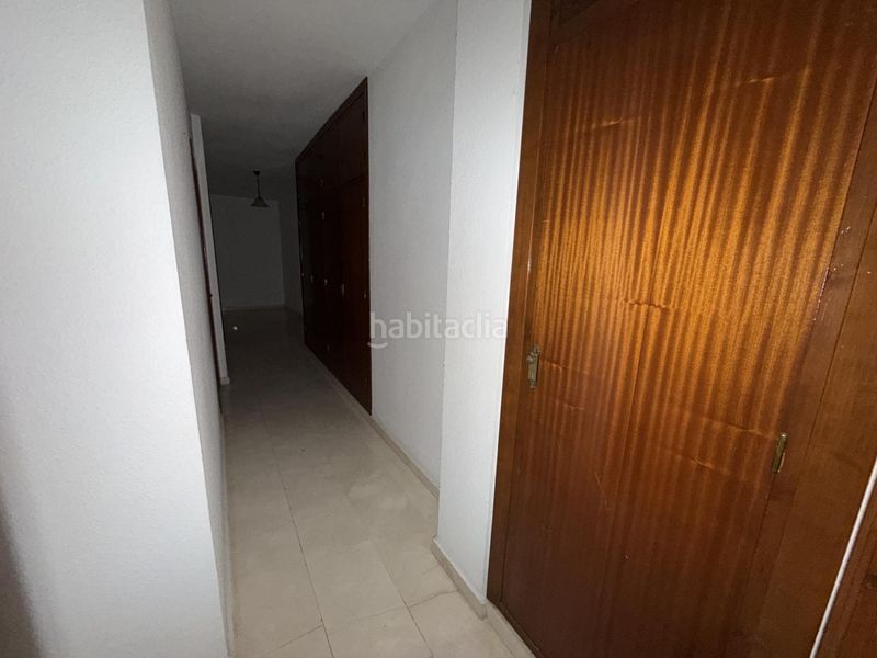 Foto 8a1d086b-713e-45c5-bdb2-586dc2691611. Piso en Loja