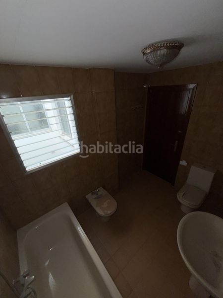 Foto e8df386d-106d-4534-9b0e-0146e330a037. Piso en Loja