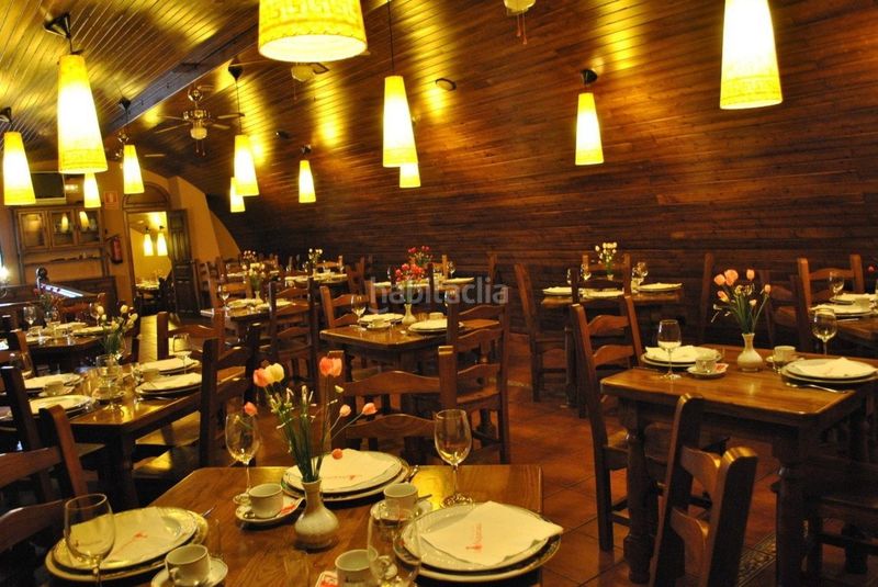 Foto ddd65223-d515-4526-af2e-18835a922a68. Local comercial a Valdevimbre