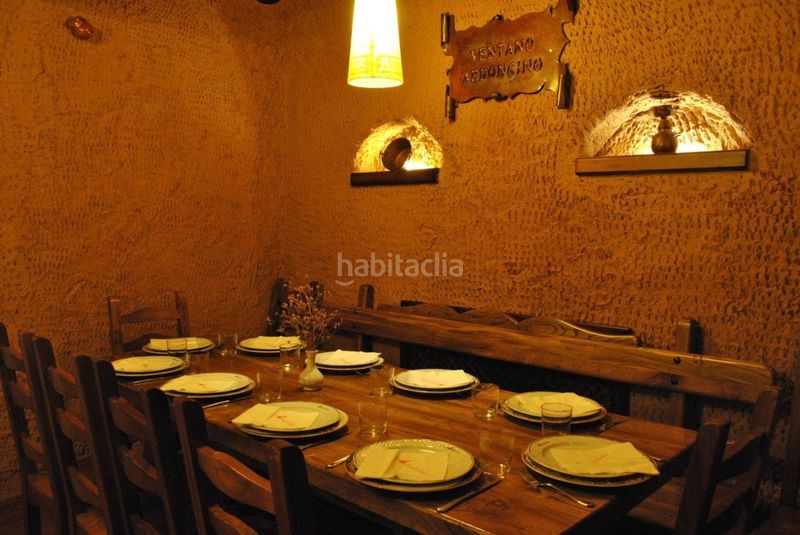 Foto e04241a7-2c61-42d3-8525-3b641e9f88fd. Local comercial a Valdevimbre