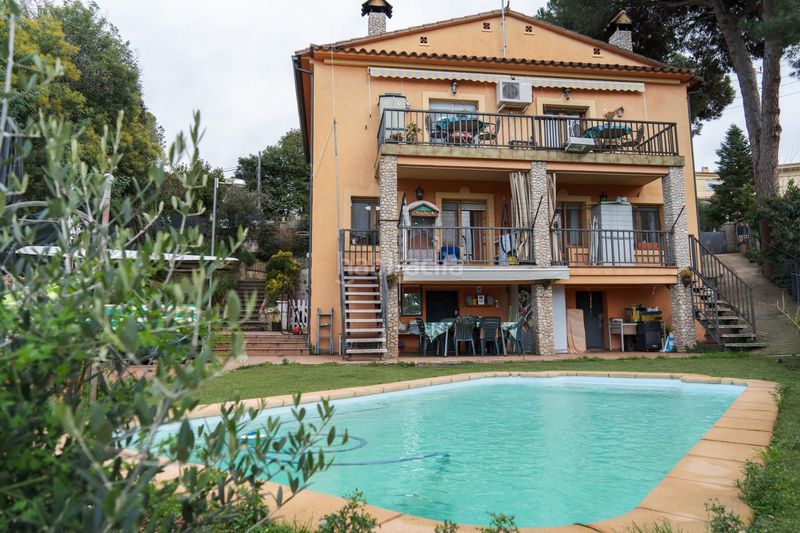 Foto 79421026-e3c2-4d87-b988-f10867679563. Casa aparellada amb piscina a Mas Mora-Sant Daniel Tordera