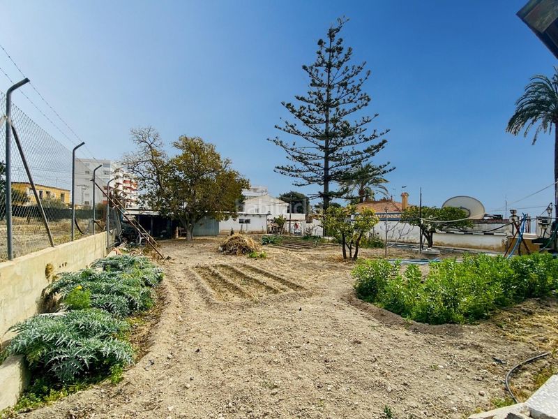 Foto bf7beeaf-48d7-41f2-aa4b-84d17fb858a0. Casa amb calefacció aparcament piscina a Platja de Vila Joiosa Vila Joiosa (la)