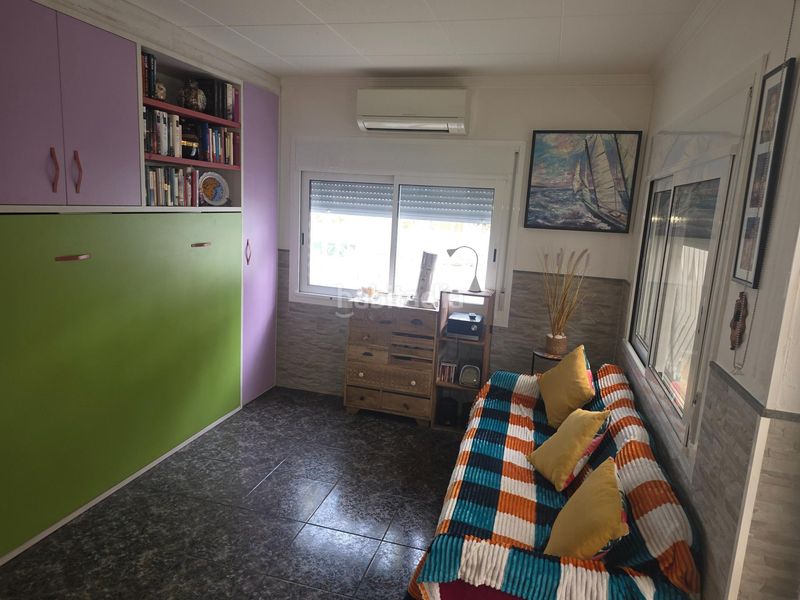 Foto 4a4e70d8-2817-4d44-87f7-664e166177ee. Casa amb calefacció aparcament a Alcanar