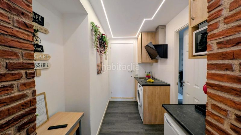 Foto 5fedd676-2737-43ff-88d8-fa400c03bbea. Pis amb calefacció a Valdeacederas Madrid