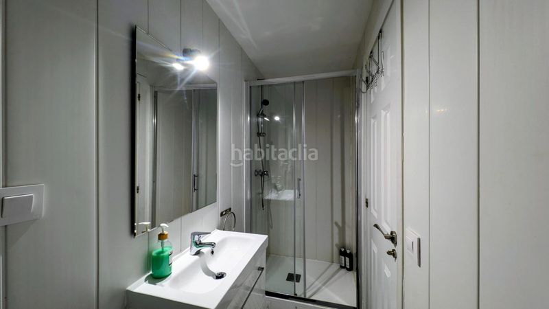 Foto c5dfa830-5cde-40ea-b21c-41d7e1c4e593. Pis amb calefacció a Valdeacederas Madrid