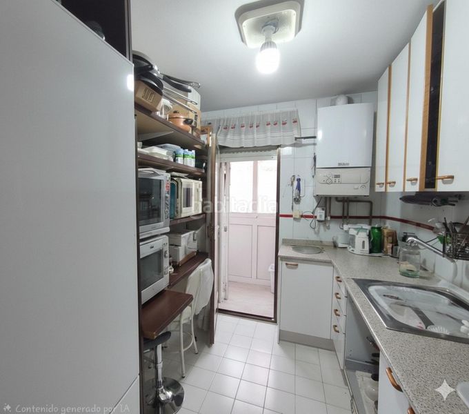 Foto e967fe7f-3872-4eb6-9954-bdb67337d541. Pis amb calefacció aparcament a Numancia Madrid