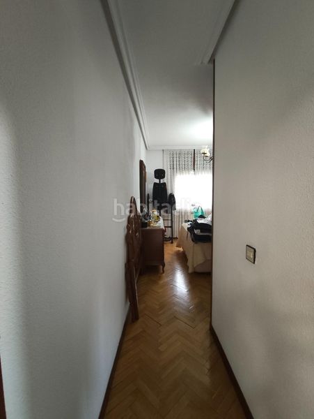 Foto 2fc1146e-3d70-4ef4-a642-916b3d9f051d. Piso en Numancia Madrid