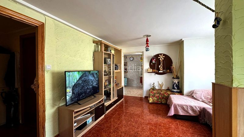Foto 2c8aeab9-7d78-41d9-bad6-fafdd0c7f234. Flat with heating in Las Trescientas-San Francisco-Ciudad Vergel Elda