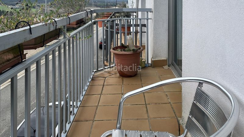Foto aa782f74-01a7-4326-a076-be2146ddc2a8. Casa adossada amb calefacció aparcament a Hostalric