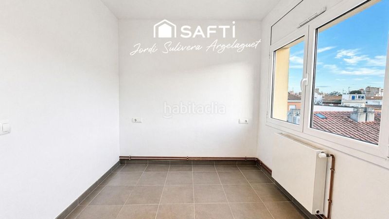 Foto d3909158-129e-485e-b920-ee9e91d90589. Piso en Eixample Sant Feliu de Guíxols