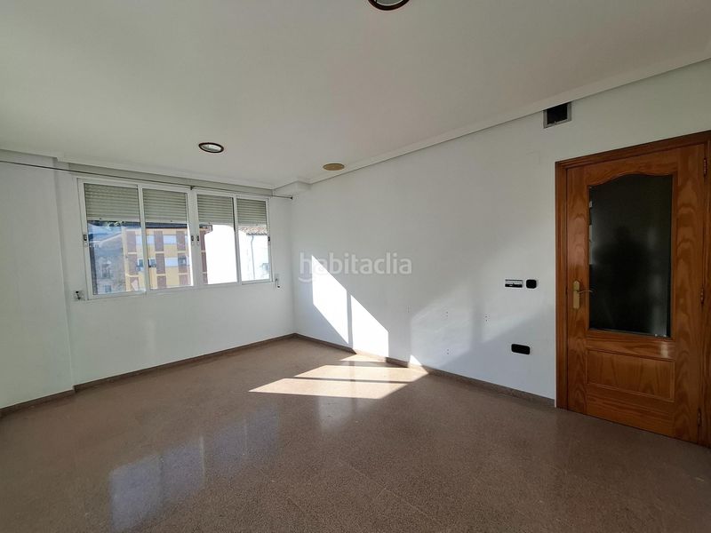 Foto 98f15ebd-9be4-4394-856e-e756f6cb9046. Edifici a Moixent