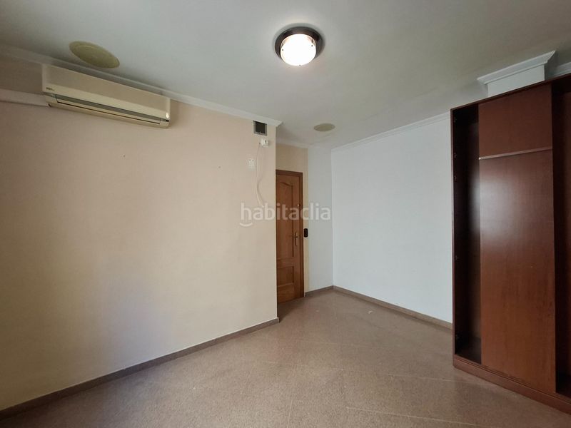 Foto ae8555c2-eb67-42ce-9773-a29332c891c6. Edifici a Moixent