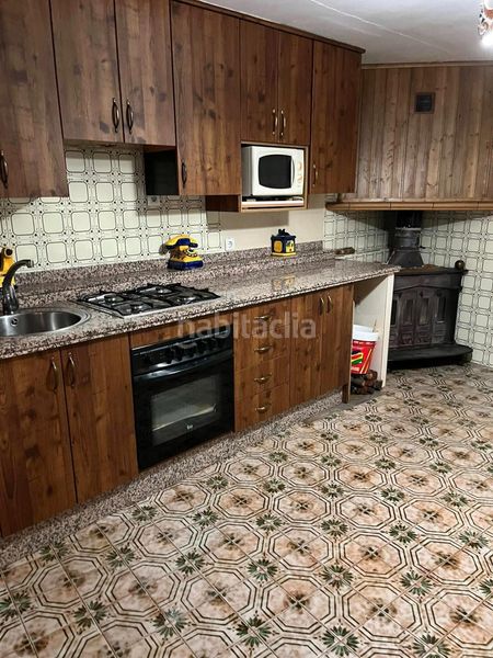 Foto 5a0a4b45-eded-4844-b30d-ea290d6440a7. Casa amb calefacció a Pinofranqueado