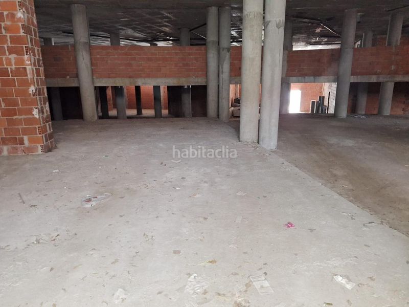 Foto 6379e6b9-c774-4e2b-b81c-7f4a01c67d5a. Local comercial a Yecla