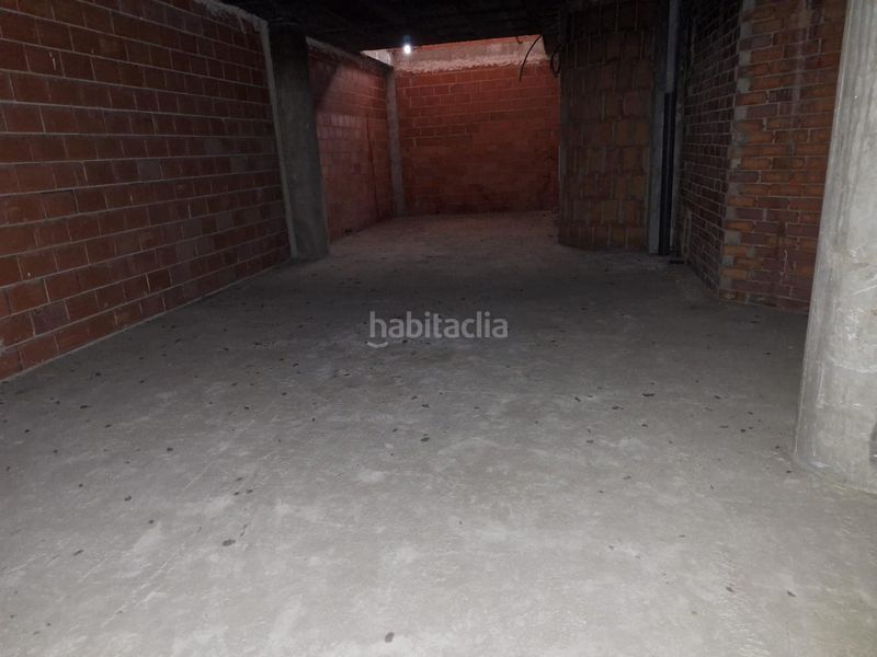 Foto 18bddba7-69e8-47de-8e3d-2ff939aca45d. Alquiler local comercial en Yecla