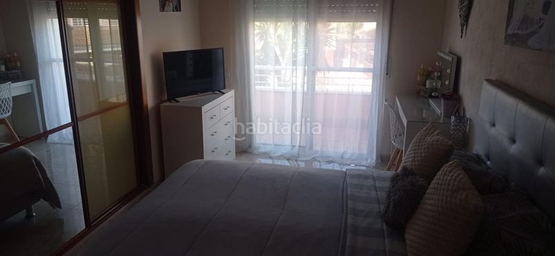 Foto 0898d383-fd7d-4981-bbbf-45a0c5d0ac6a. Casa adossada amb calefacció aparcament piscina a Vendrell (El)