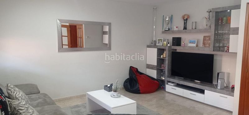 Foto e70ad56d-2ac5-4be6-a098-9b9efd0737b3. Casa adossada amb calefacció aparcament piscina a Vendrell (El)