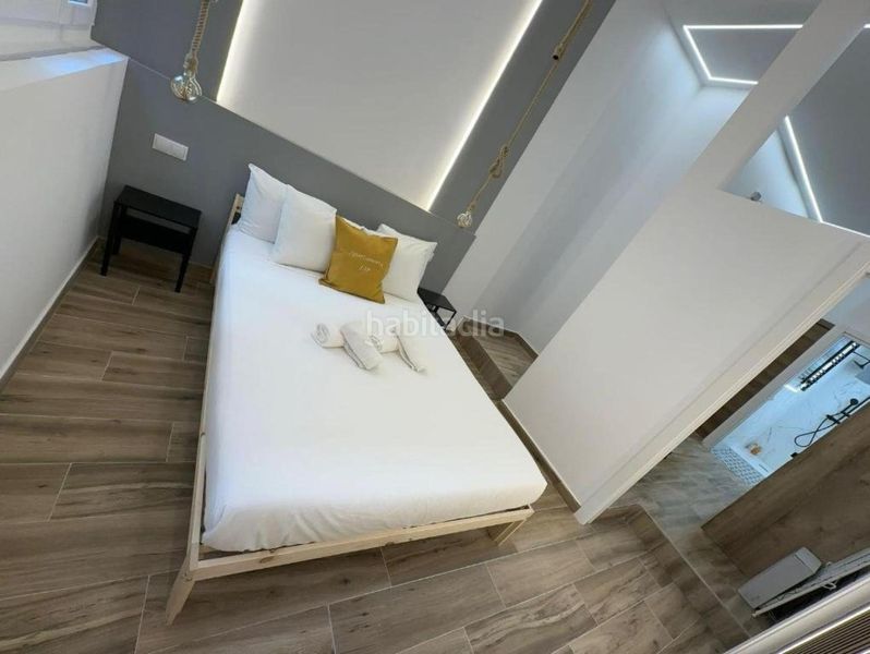 Foto 3399dd31-4f42-4605-9f65-ad514c1f200c. Pis amb calefacció a Valdeacederas Madrid