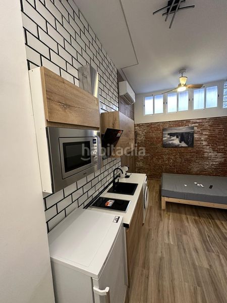 Foto 55a7b9cb-e23b-4d51-bb91-bdf7c9fbcc27. Piso en Valdeacederas Madrid