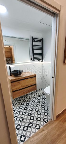 Foto e323dfac-d0d2-426c-86b3-6f03ad38df29. Piso en Valdeacederas Madrid