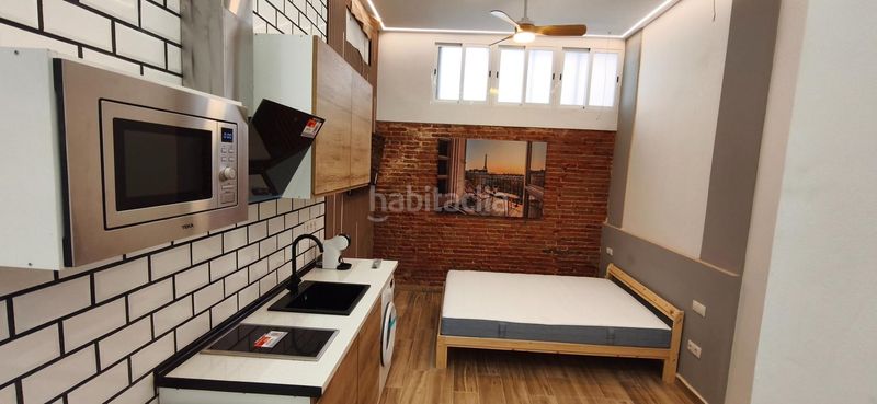 Foto f7178ab2-e64a-4b3a-84e8-d620a22468a7. Piso en Valdeacederas Madrid