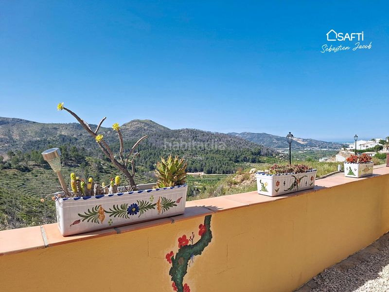 Foto 4ffa49f7-38a6-479f-a6a4-e78fc2bd970b. Casa amb aparcament piscina a Ador