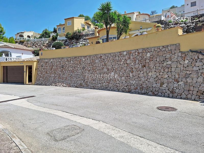 Foto 6898e788-89c6-4869-818d-43b86cdba151. Casa amb aparcament piscina a Ador