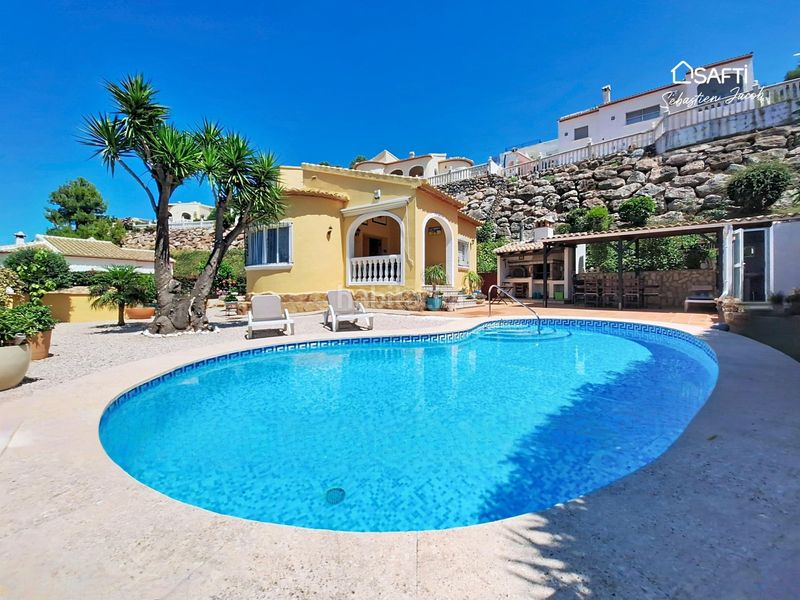 Foto 94dca352-8860-49c6-8a2a-1094d9bb7bd7. Casa amb aparcament piscina a Ador