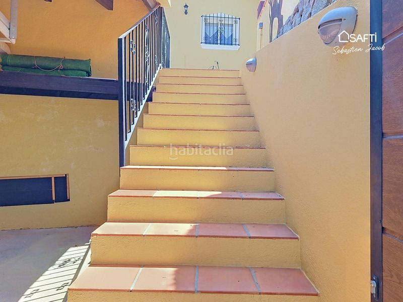Foto c579a475-ced0-4fca-840c-581f63aaf5e9. Casa amb aparcament piscina a Ador