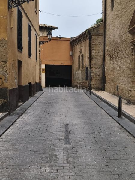 Foto 19ef18f0-7d52-44ec-9619-92365939b277. Aparcament cotxe a San Lorenzo Huesca