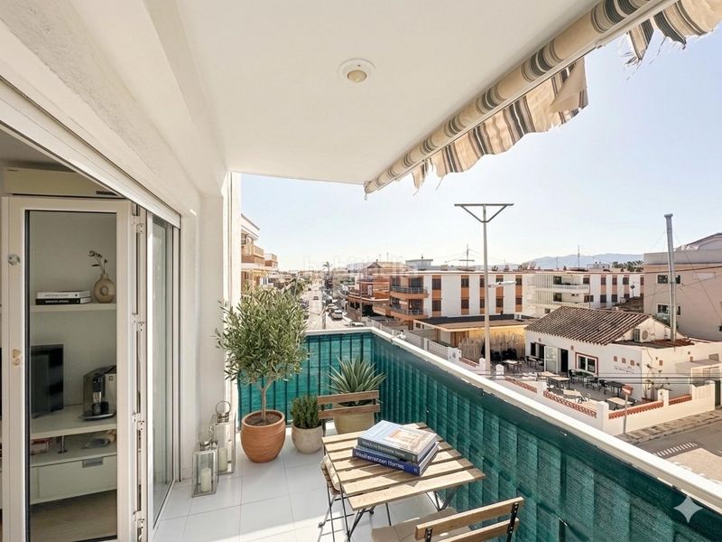 Foto 97ba014e-42f8-4f5e-9cb6-47638f91fab9. Pis a Oliva playa Oliva