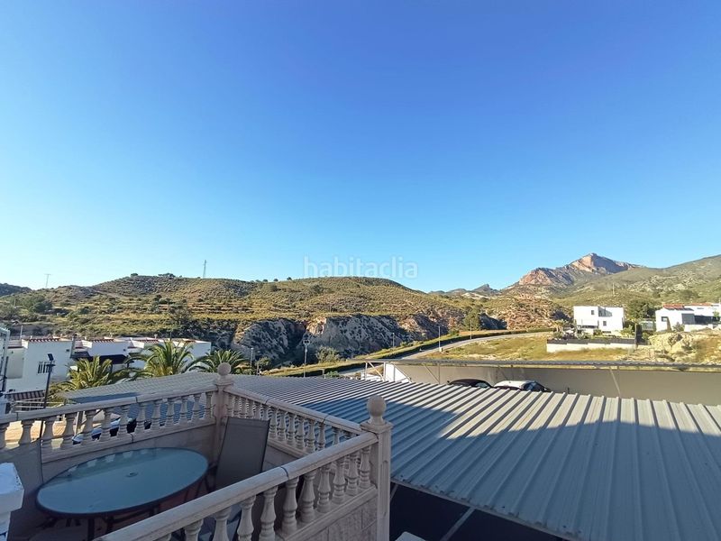 Foto c395834d-2a01-457a-b5a9-ef136f217487. Casa adossada amb calefacció aparcament piscina a Petrer