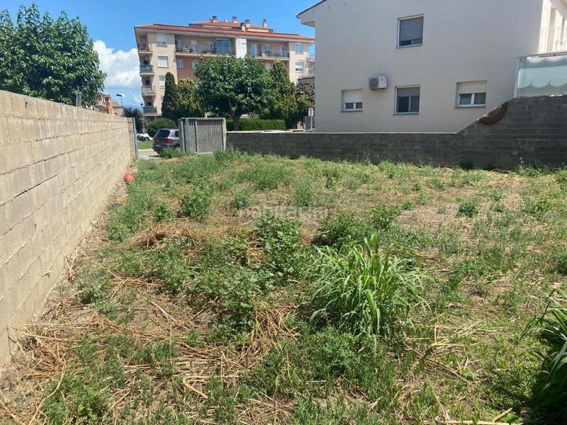 Foto 8cd2044c-21a2-499e-9508-29c5fd5c4fa3. Terreny residencial a Eixample-Horta Capallera Figueres