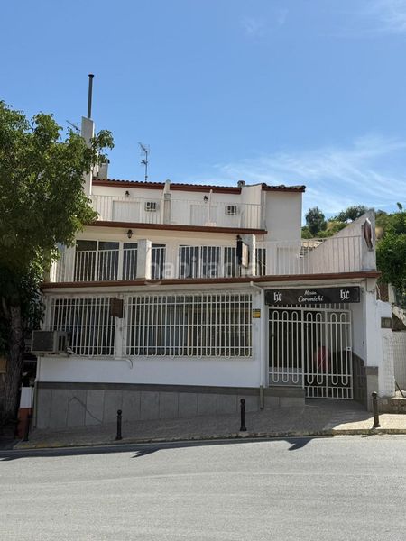Foto 0336085c-5141-4e08-aaba-646893bbab5f. Edificio in Montefrío
