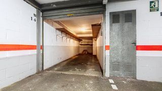 Aparcament cotxe a Parque del Oeste