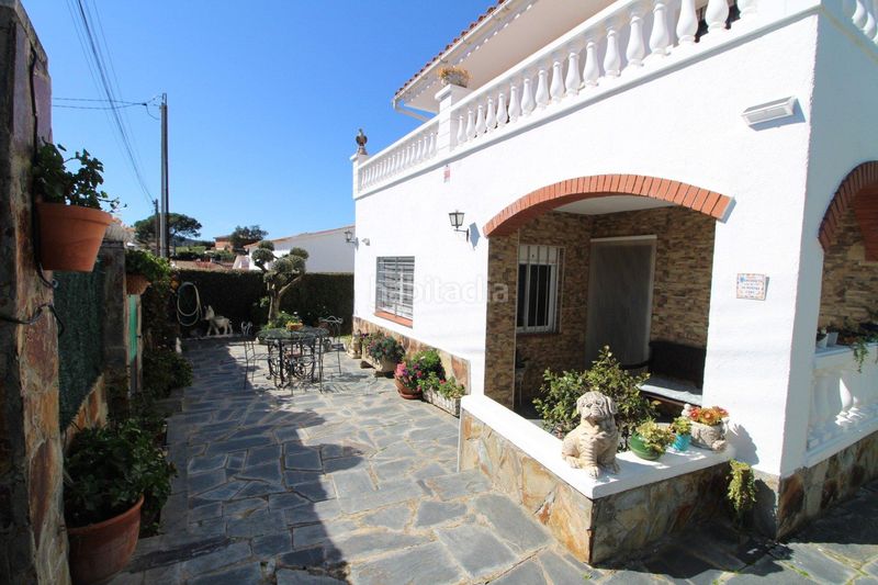 Foto 07b45e8b-1092-4450-8e4a-4af15c49d608. Casa amb calefacció aparcament a Aiguaviva Parc Vidreres