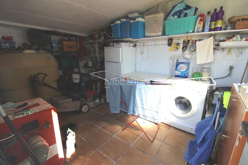 Foto 105da9b9-4f19-4678-ae47-b29cdb398a35. Casa amb calefacció aparcament a Aiguaviva Parc Vidreres