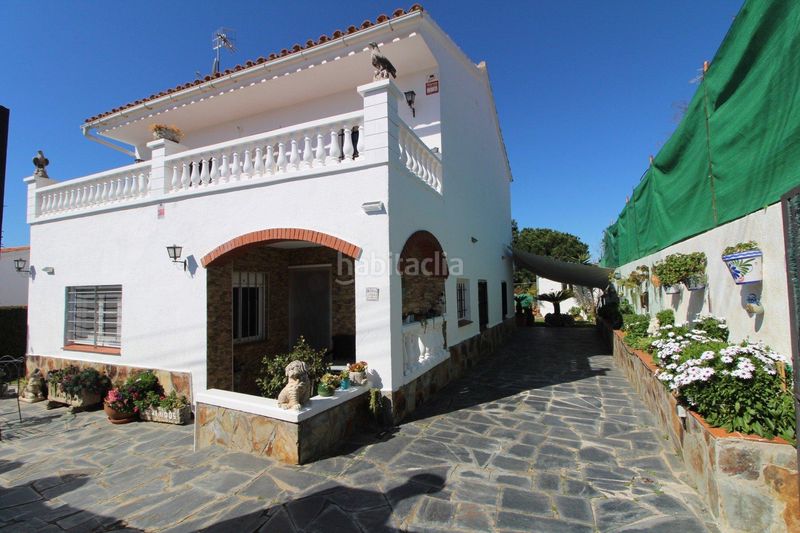 Foto e73733c8-c0d4-4c83-a5f3-37c210807a94. Casa amb calefacció aparcament a Aiguaviva Parc Vidreres