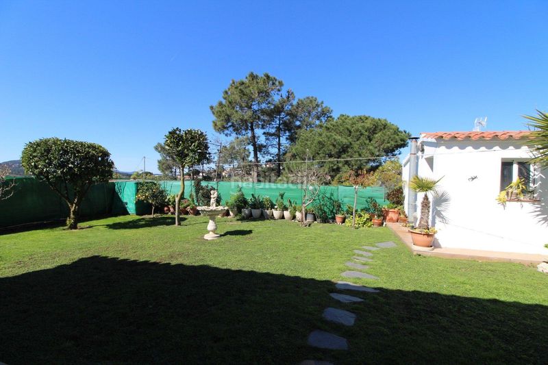 Foto f2dc515c-a8ca-42d1-88fb-62169cec1c8a. Casa amb calefacció aparcament a Aiguaviva Parc Vidreres