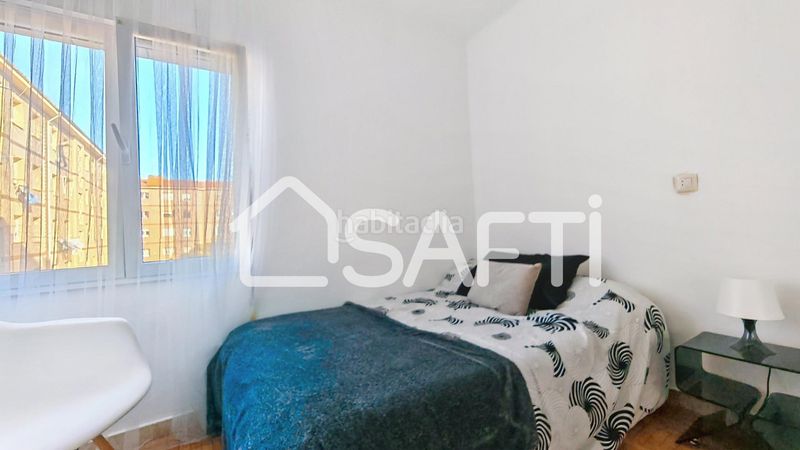 Foto 40a8a0e2-6b7c-4a8d-a43c-a618690da3fa. Flat in El Coto Gijón