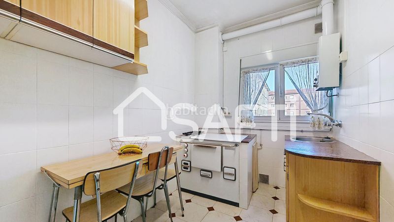Foto e23f3d87-9b86-47dc-9a40-f695fed1b23a. Flat in El Coto Gijón