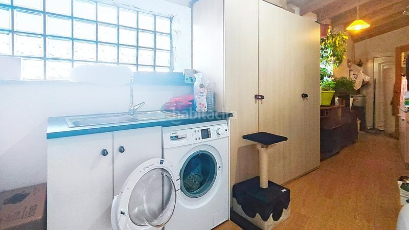 Foto f991dbe8-95a1-4cb2-8b48-de62c115c9a9. Casa amb calefacció piscina a Cuadros