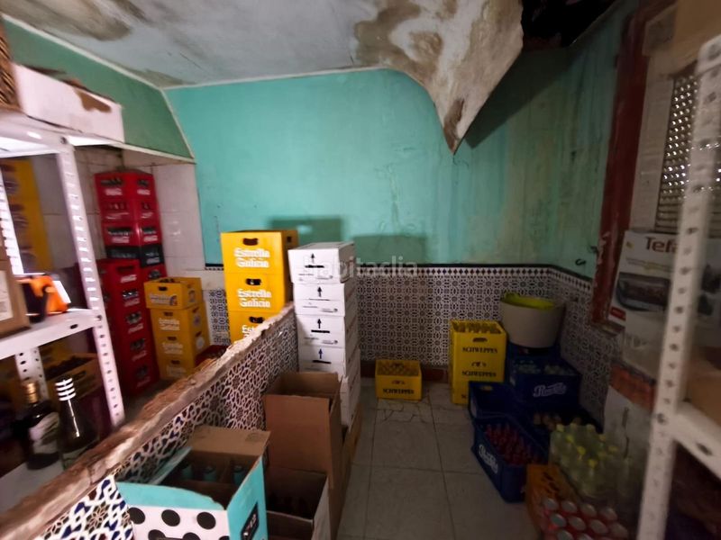 Foto f1ac2b6a-6869-4857-8421-9b1df8696f43. Casa adossada a santa uxía de Ribeira Ribeira