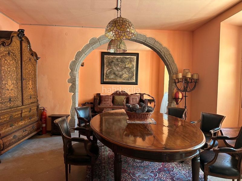 Foto 3f9e5896-a3f1-4748-8a3b-cc4530df85c5. Edifici a Darnius