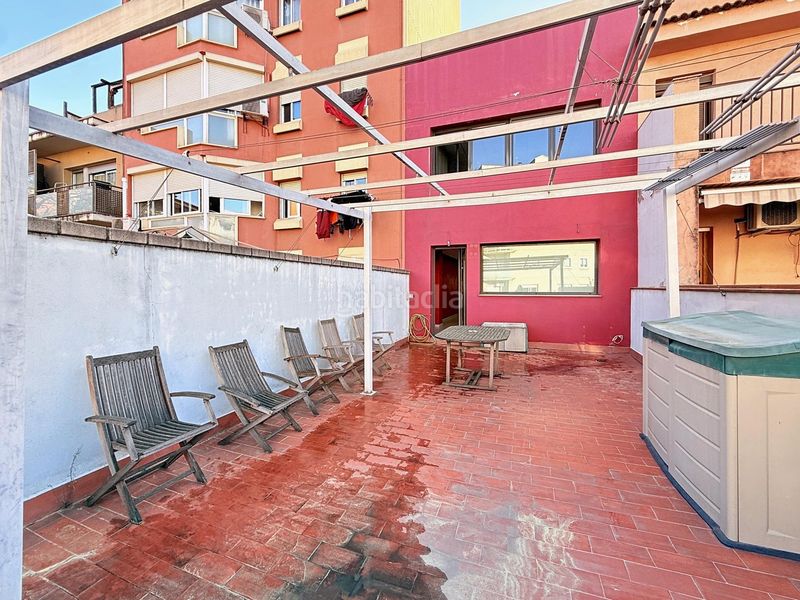 Foto 1f9cf438-5bb4-40ee-93c8-6b4fcd90cef5. Edifici a Sant Andreu de la Barca