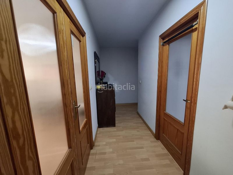 Foto 47d94280-b421-4e1d-ab59-eb5e1fd5b386. Pis a Llutxent