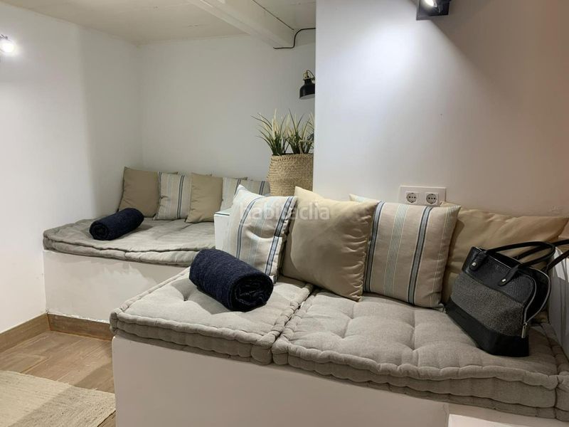 Foto e6df7ac7-d76d-4a21-83ce-a9d79e65576c. Pis amb calefacció a Valdeacederas Madrid