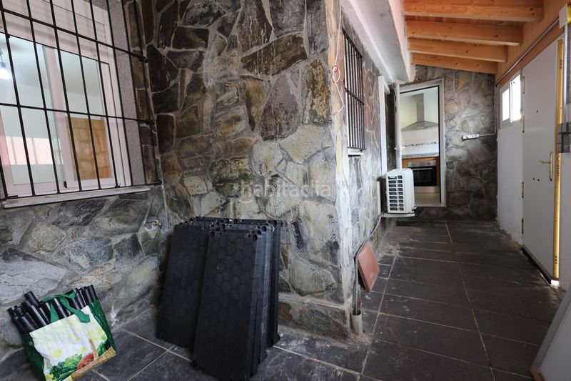 Foto 51f715ed-4cf6-4298-a762-556d00952c75. Casa adossada amb calefacció a Molinaseca