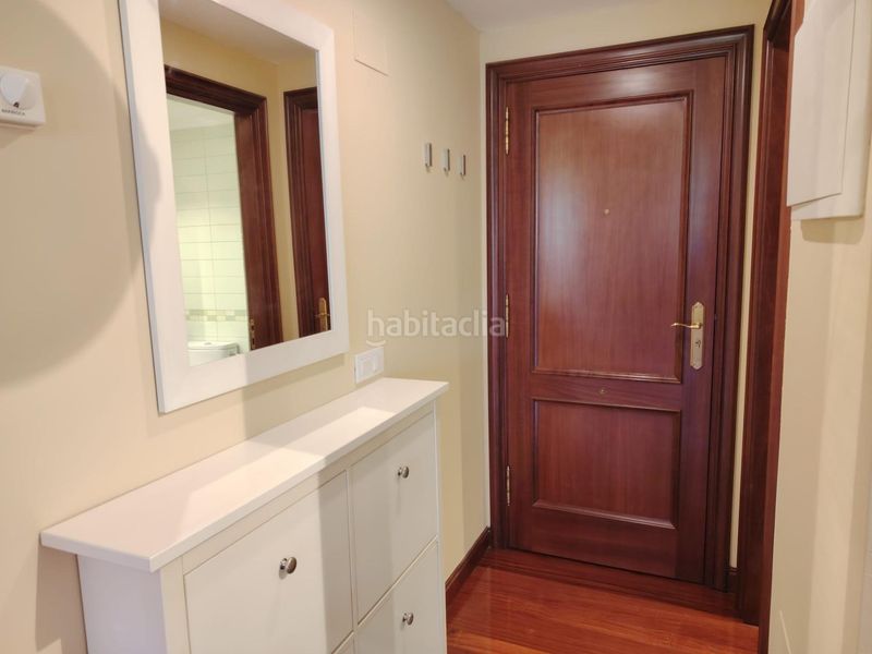 Foto 28a1412f-d09b-430a-81bf-d9d9231e3b5b. Estudi amb calefacció aparcament a Sardoma - Castrelos Vigo