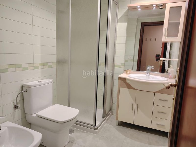 Foto 9a1785d9-1f7b-4309-97a1-14d0cb6cf7a3. Estudi amb calefacció aparcament a Sardoma - Castrelos Vigo